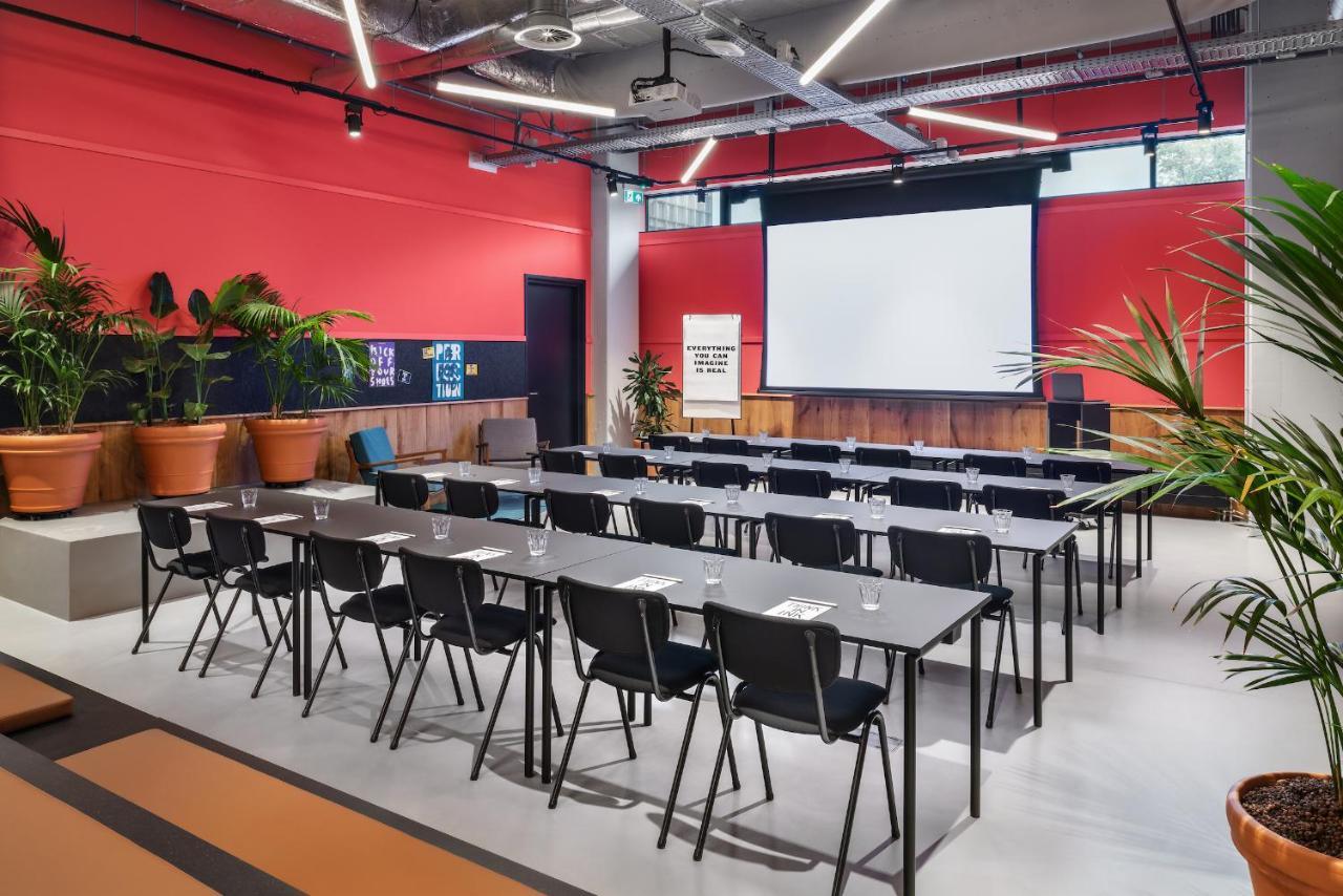 The Social Hub Hotel